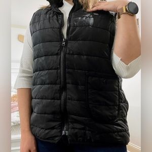 Versatile vest for women perfect for different outfits (with warmers for winter)